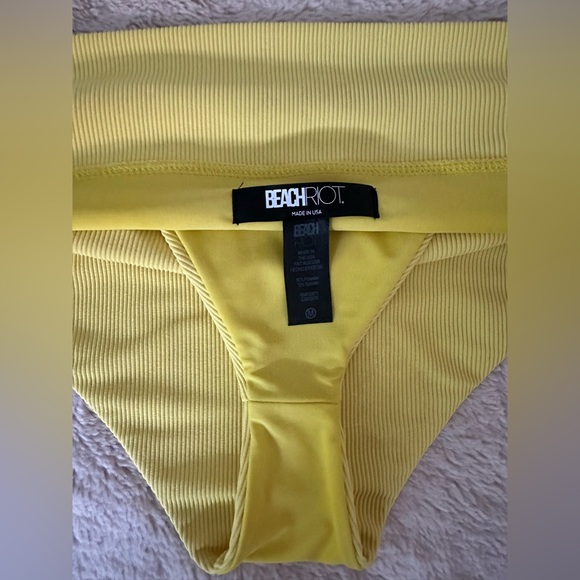 Beach Riot Yellow Bikini Set - Picture 6 of 6